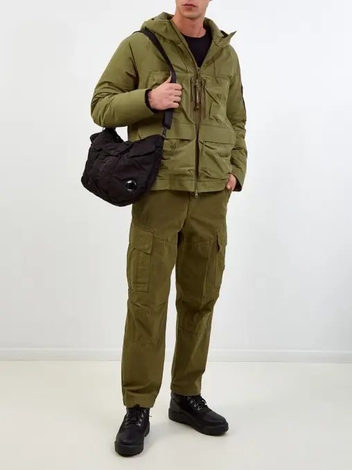 Пуховик CP COMPANY