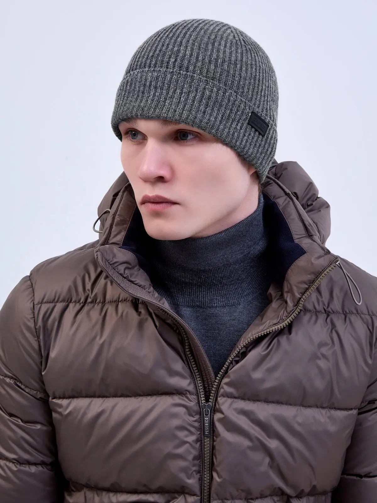 Шапка шерстяная