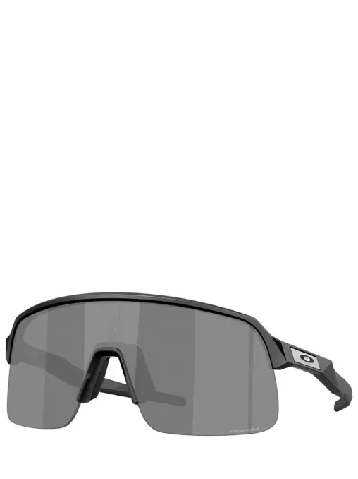Очки солнцезащитные OAKLEY