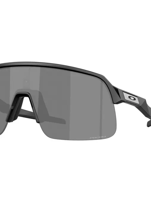 Очки солнцезащитные OAKLEY