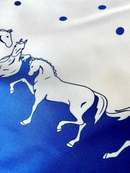 Платок шелковый Horses GAYANA
