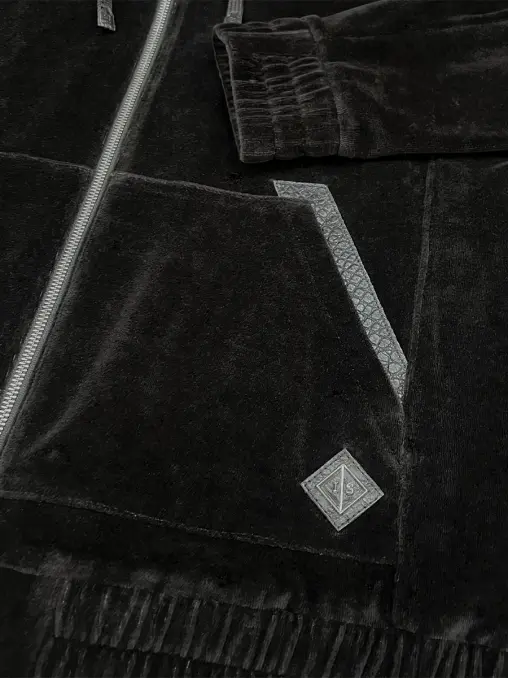 Костюм велюровый ILYA SHIYAN