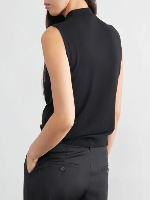 Топ WEEKEND MAX MARA