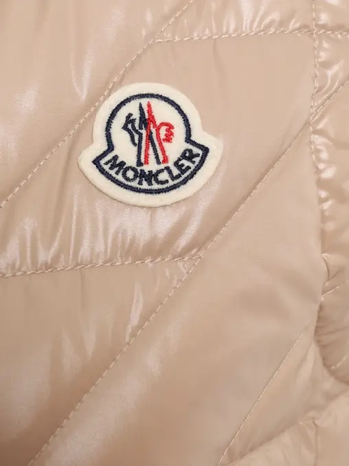 Жилет стеганый MONCLER