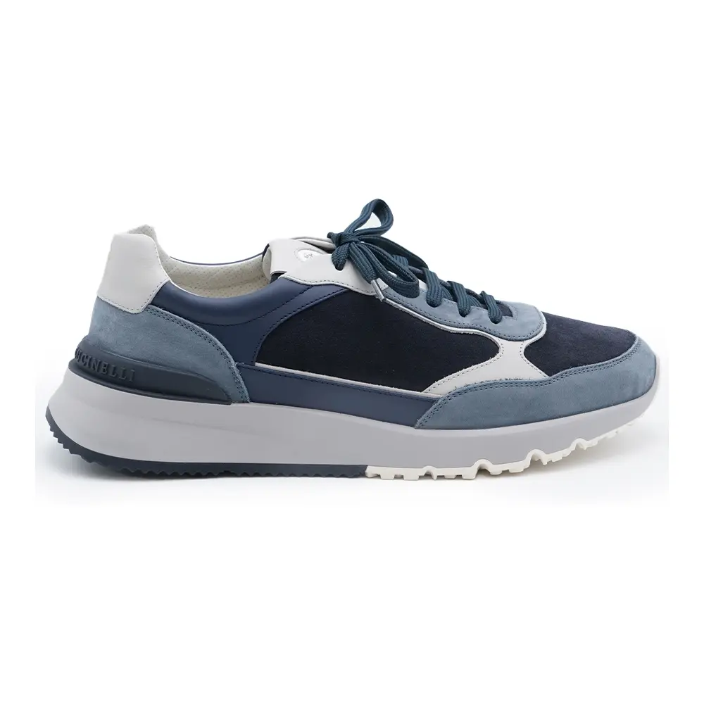 Кроссовки замшевые