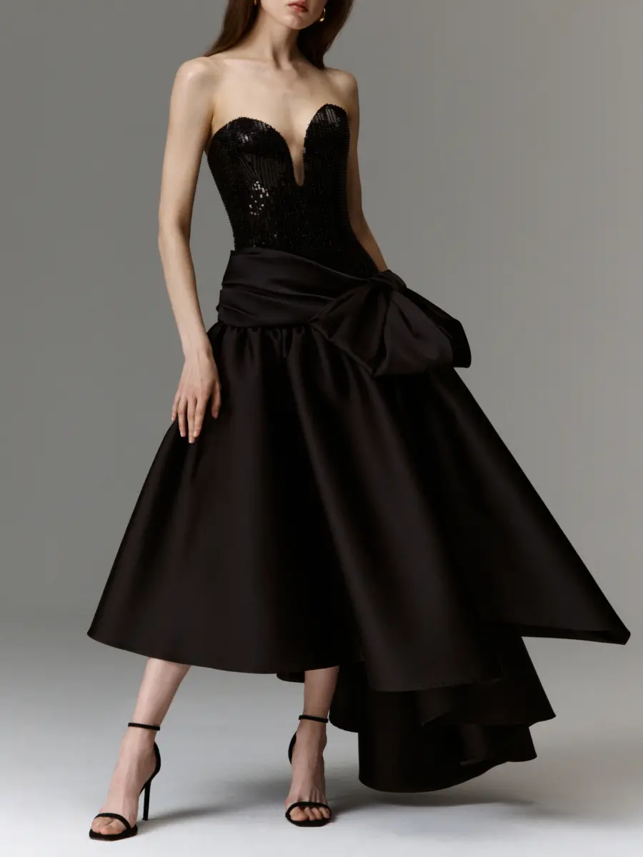Платье с пайетками