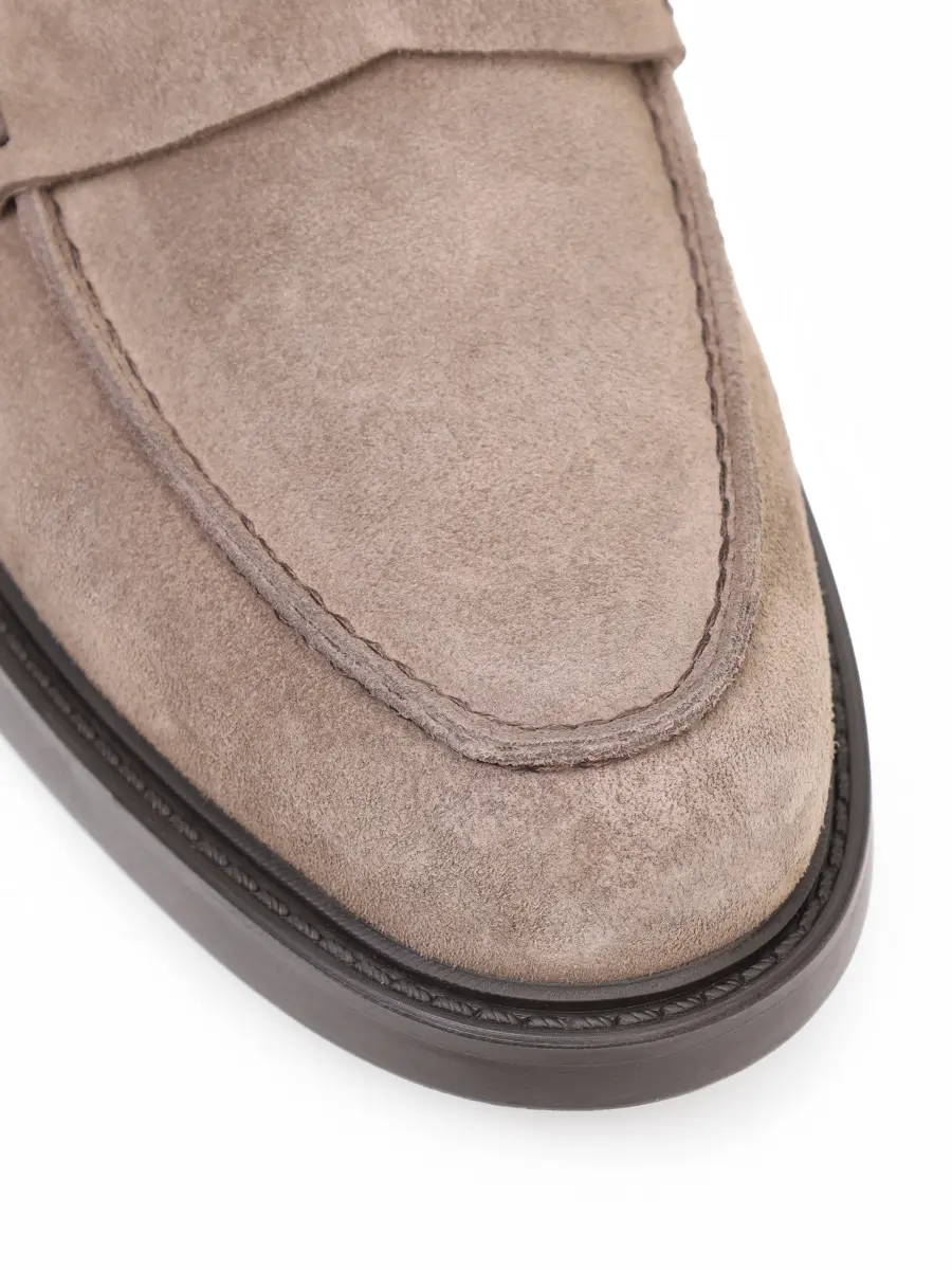 Лоферы замшевые на меху