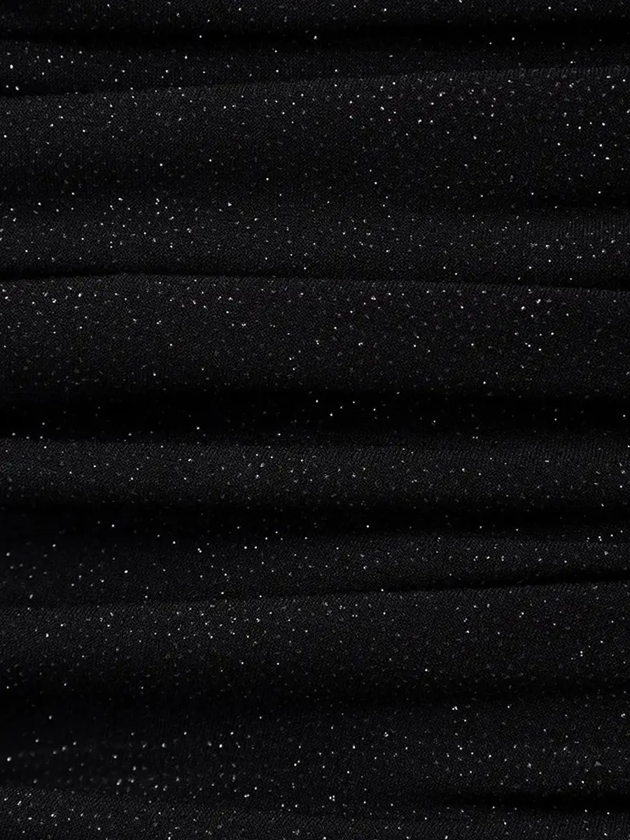 Платье с глиттером