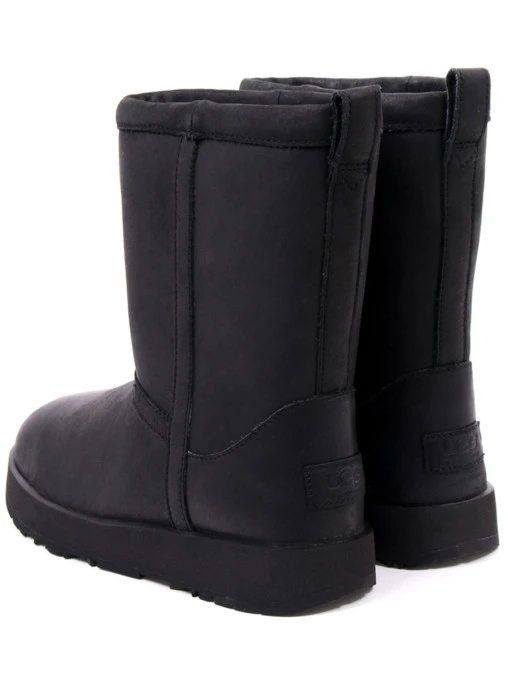 Замшевые угги на меху UGG