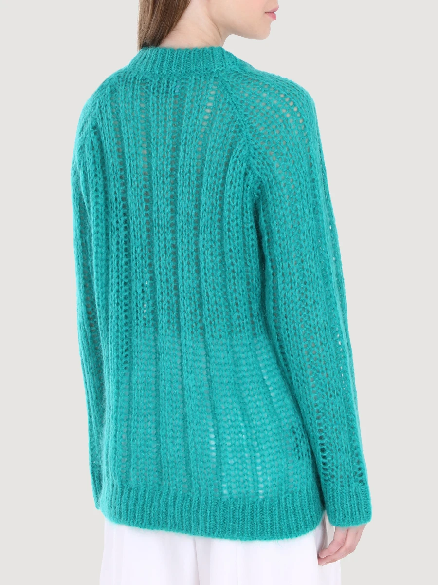 Вязаный свитер из мохера