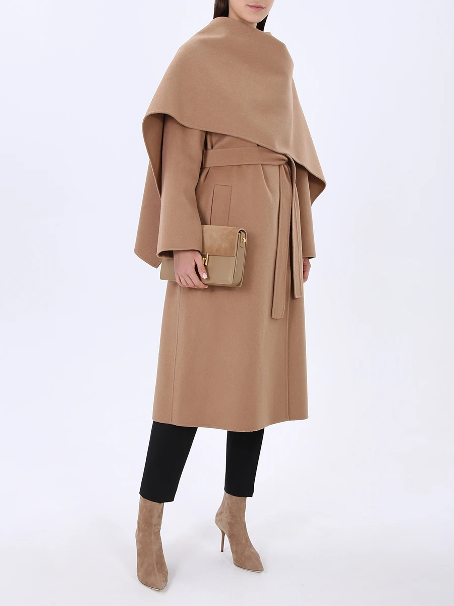 Пальто с палантином