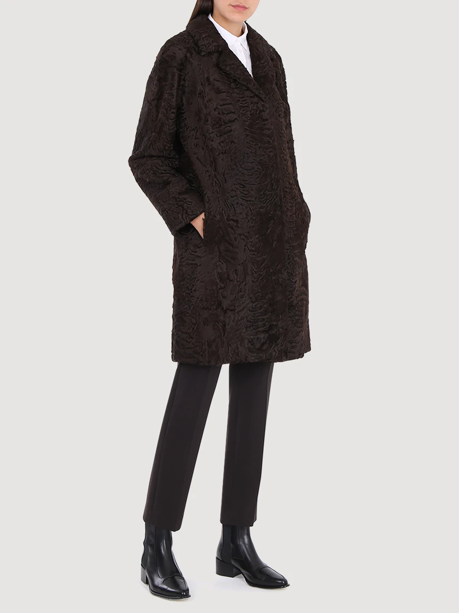 Классическое пальто из каракуля