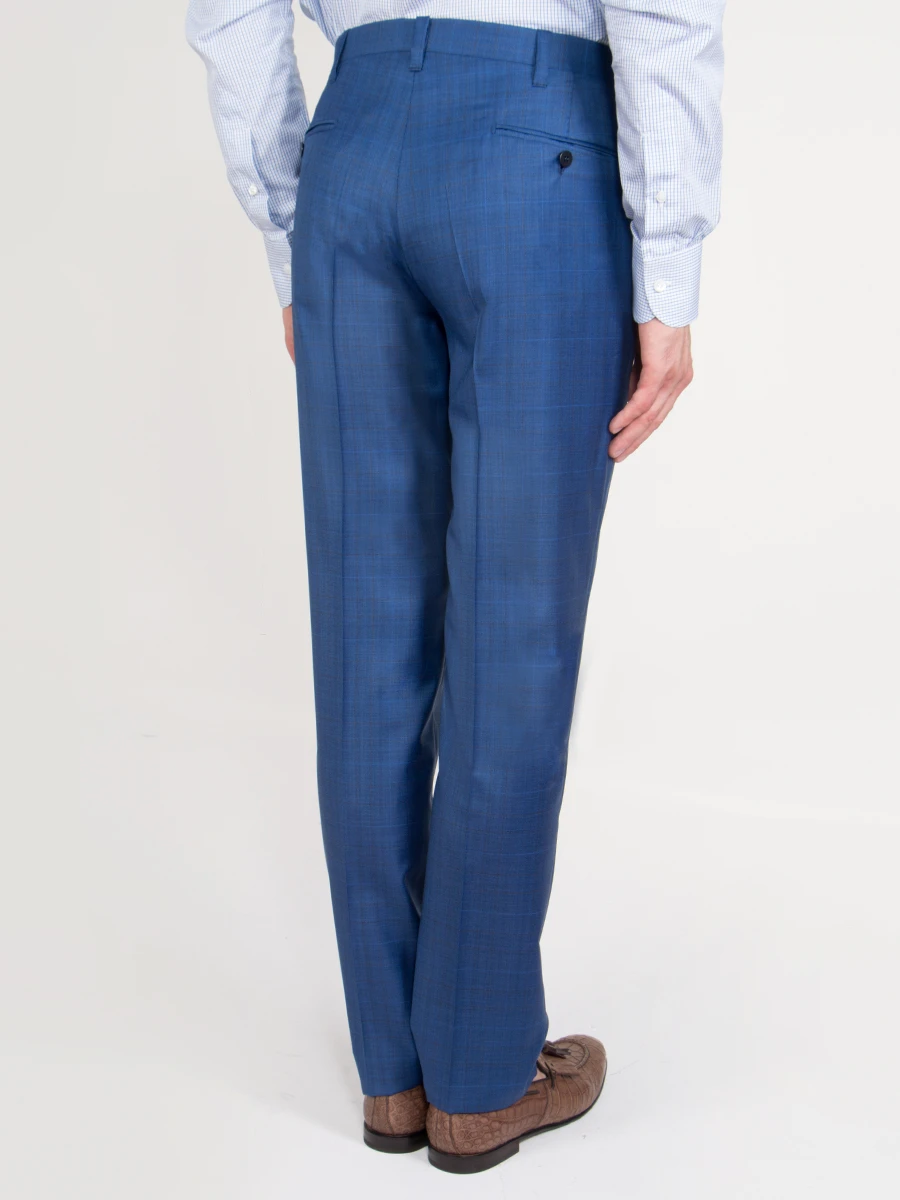 Шерстяной костюм