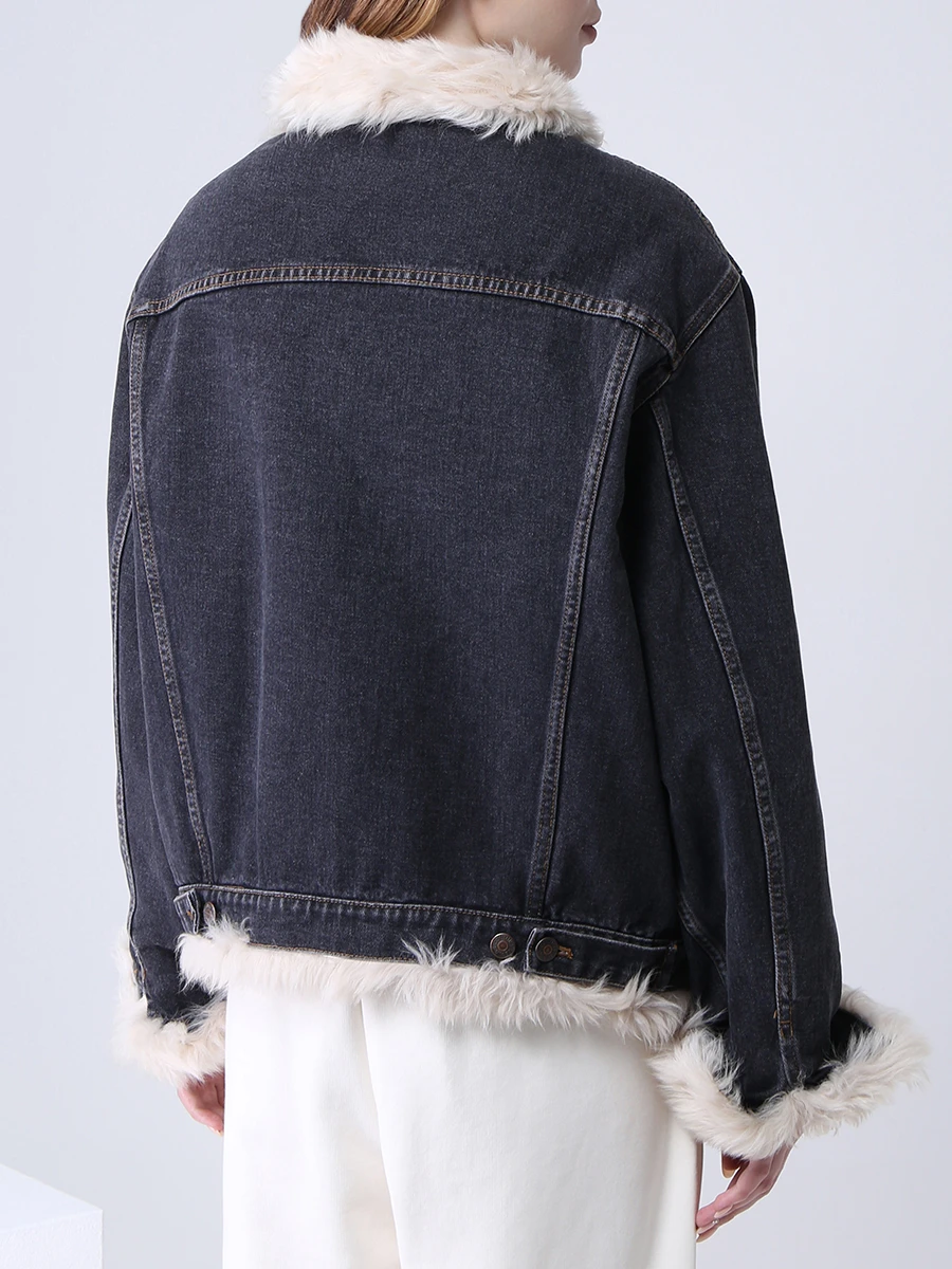 Джинсовая куртка с мехом