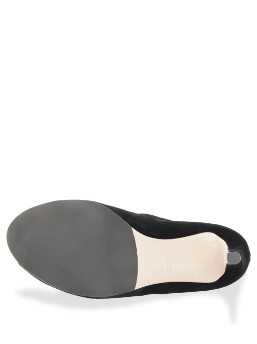 Бархатные ботильоны