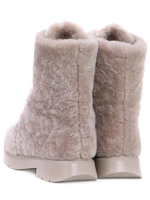 Ботинки меховые MCKENZEE STUART WEITZMAN