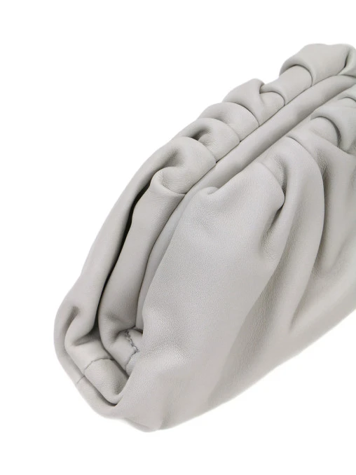 Сумка кожаная The Pouch BOTTEGA VENETA