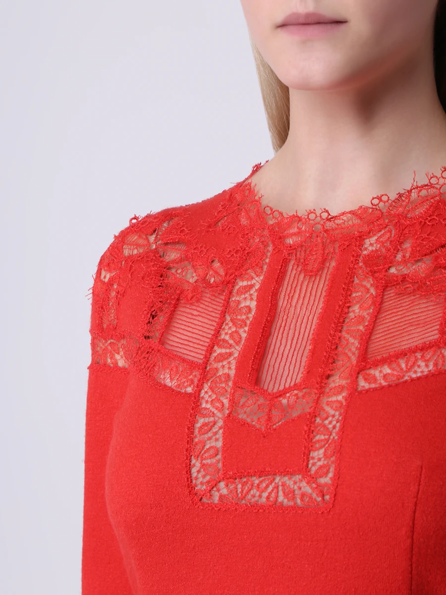 Шерстяное платье с кружевом