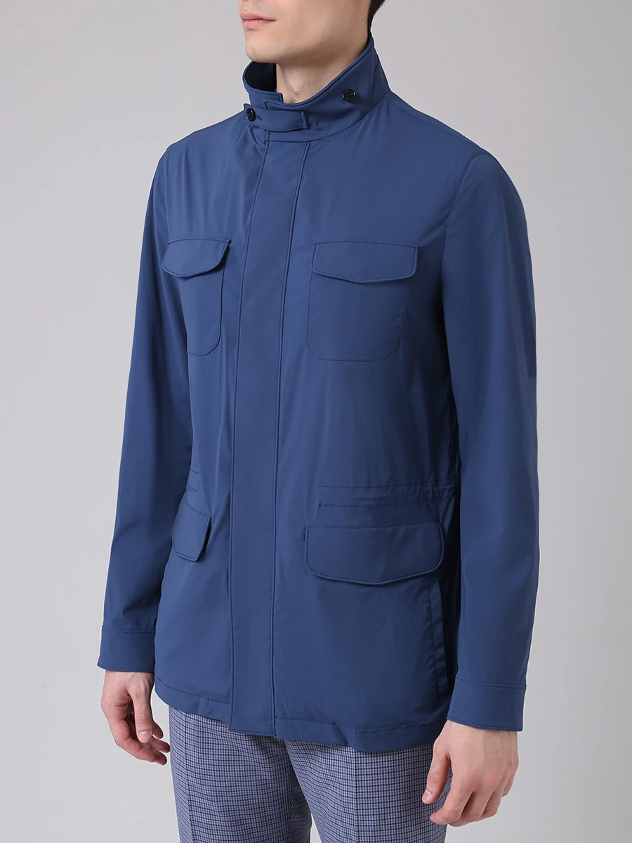 Легкая куртка в стиле милитари