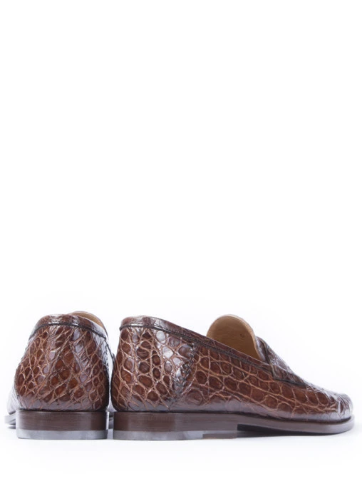 Лоферы из кожи крокодила SANTONI