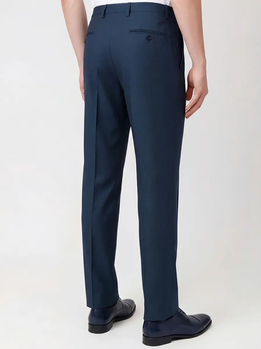 Классический костюм