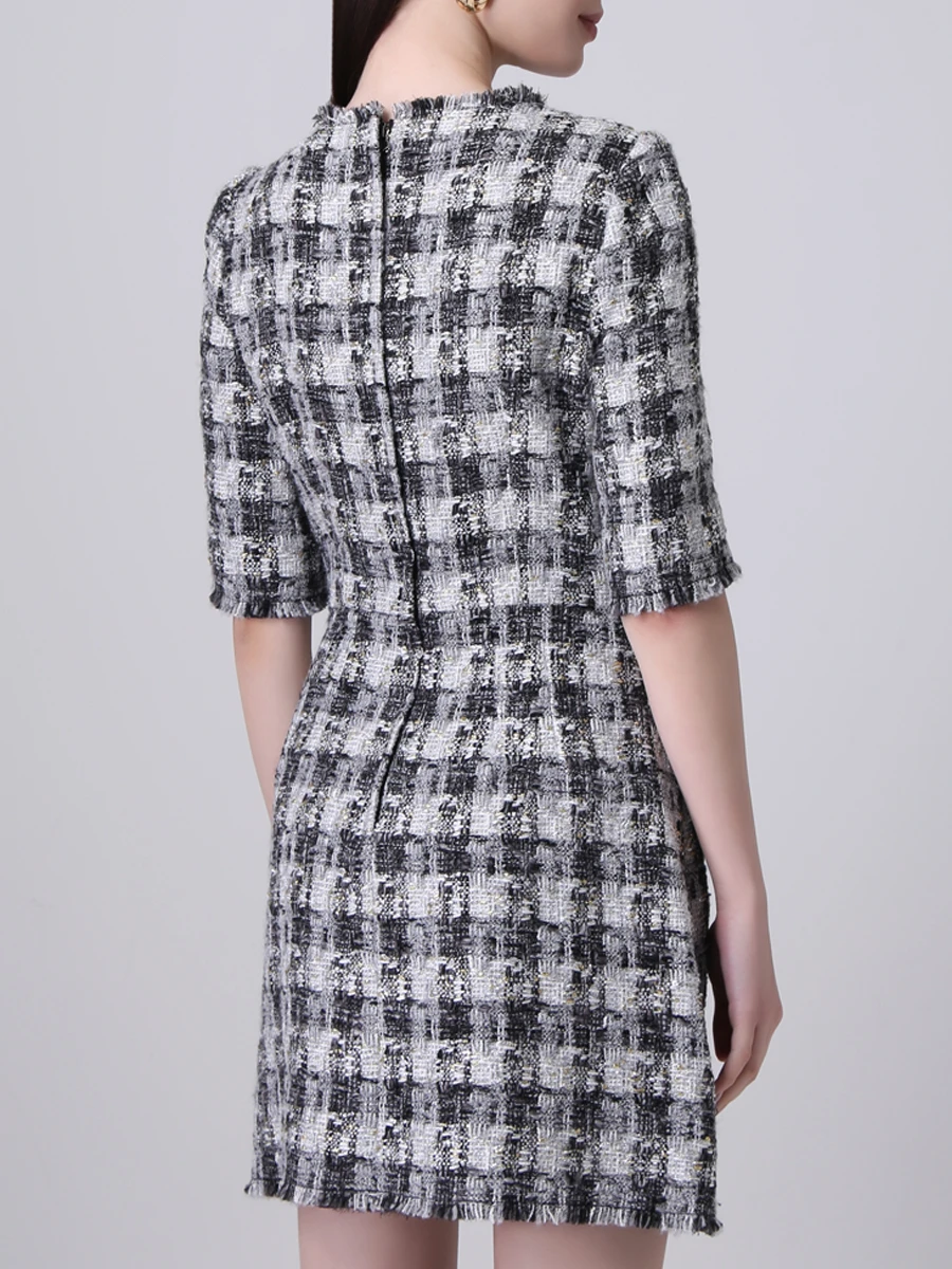 Платье в клетку