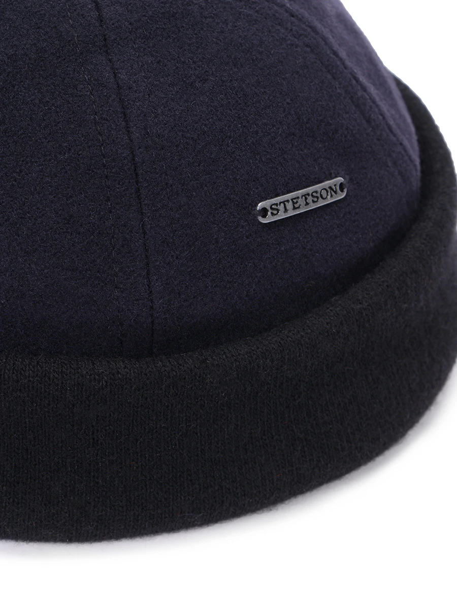 Шапка однотонная