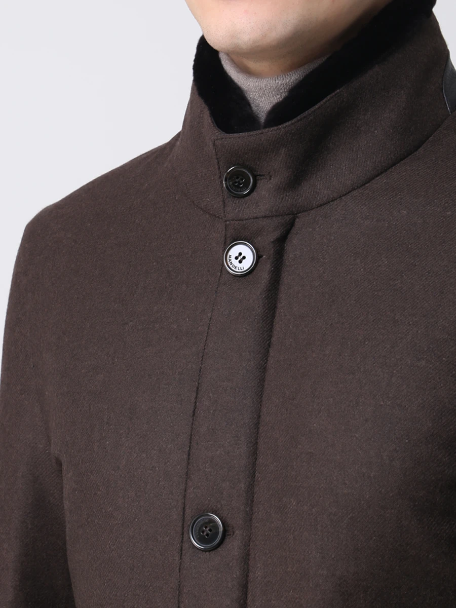 Пальто шерстяное с меховой отделкой