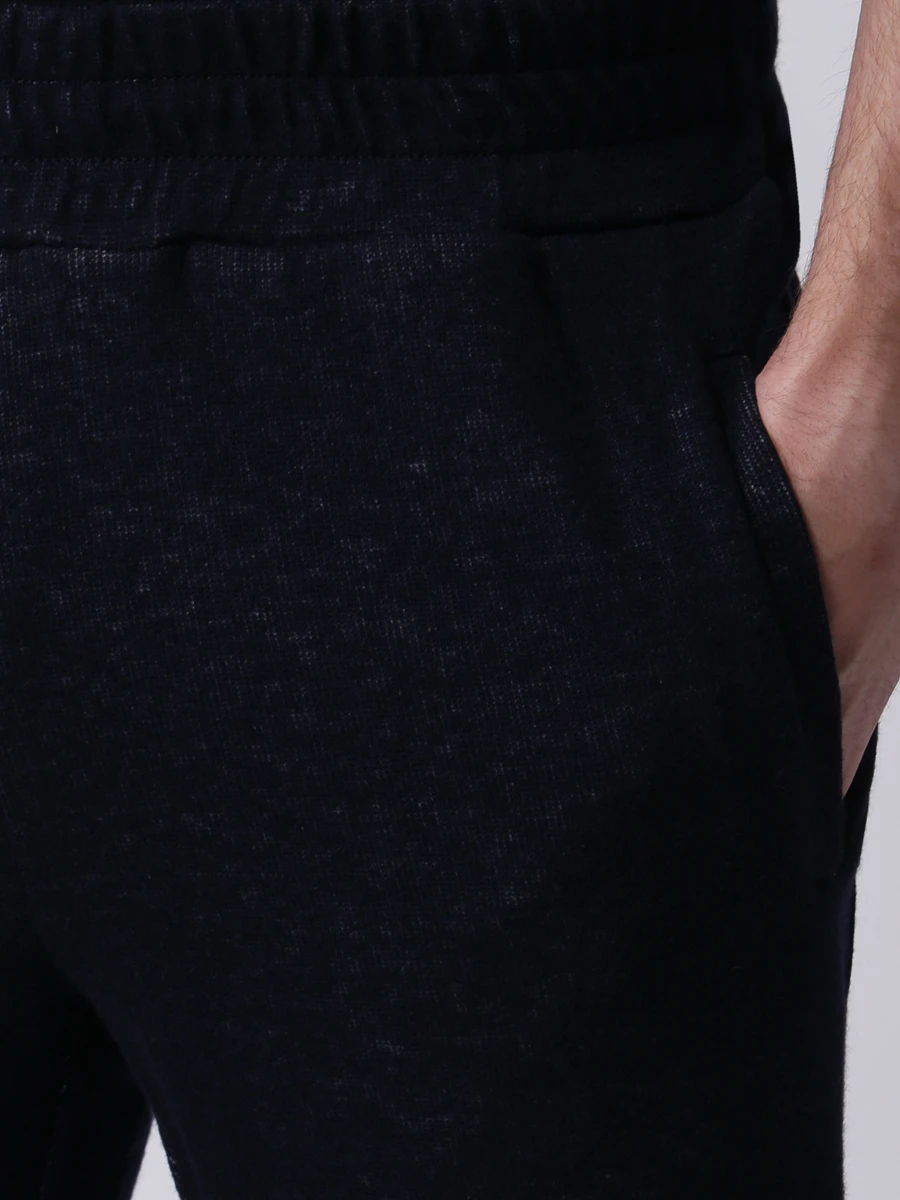 Костюм спортивный