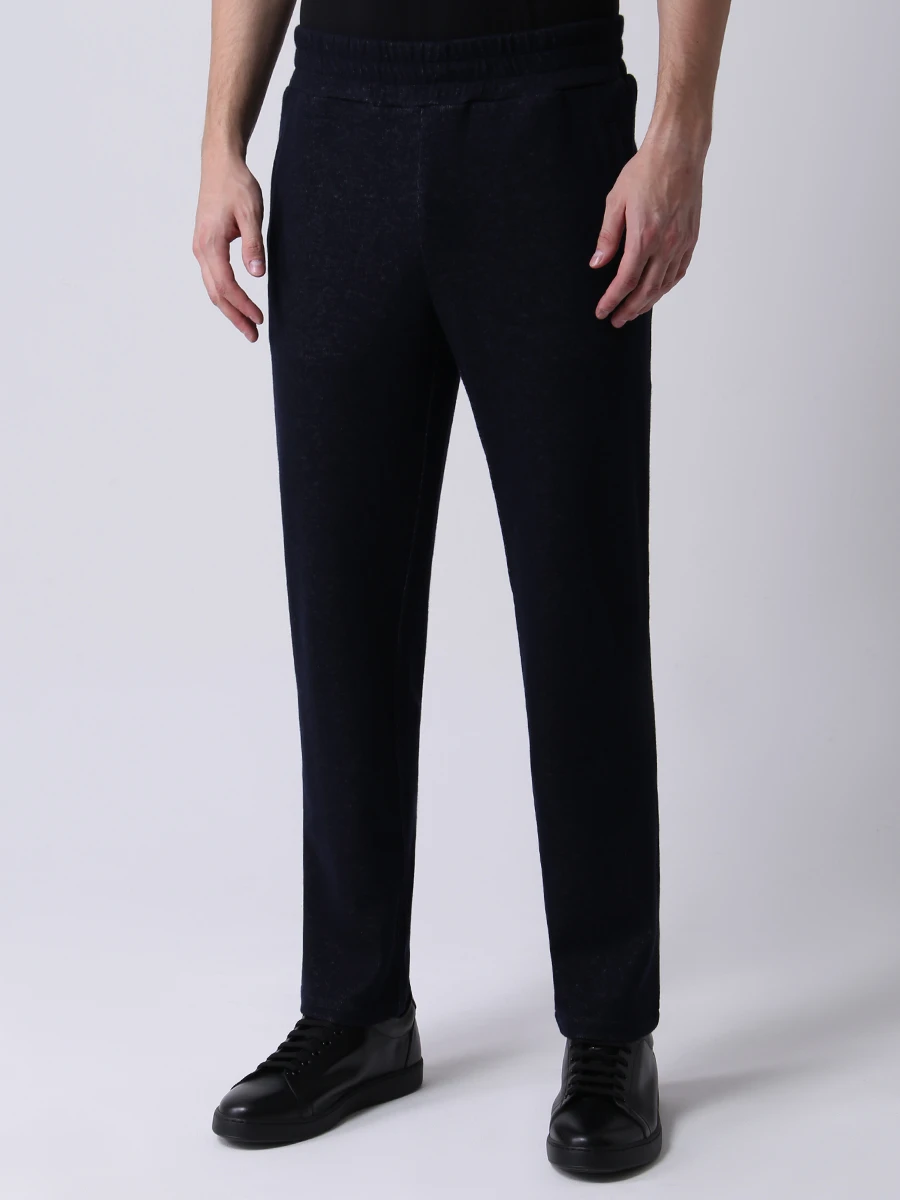 Костюм спортивный