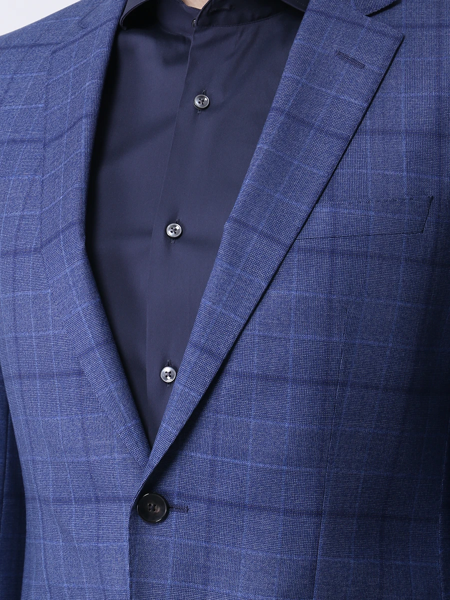 Костюм классический в клетку