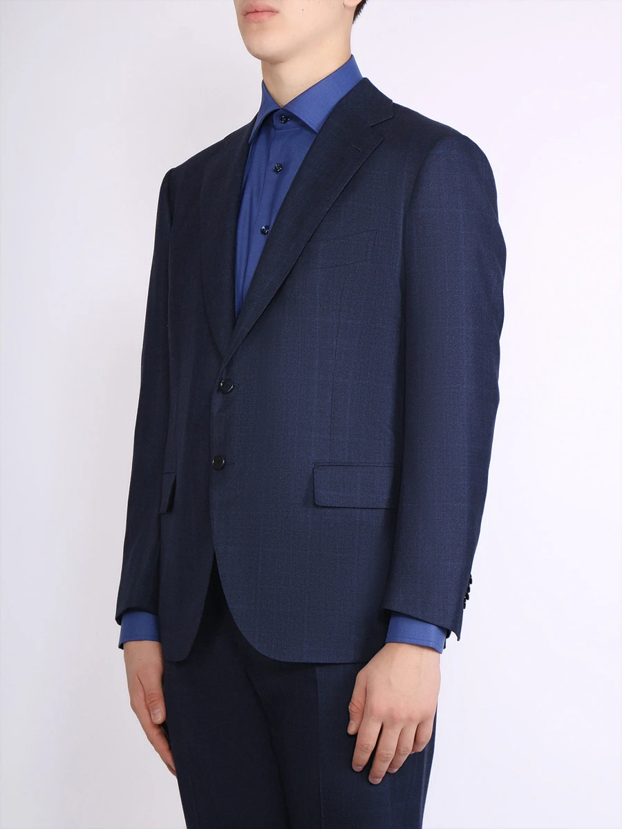 Классический костюм