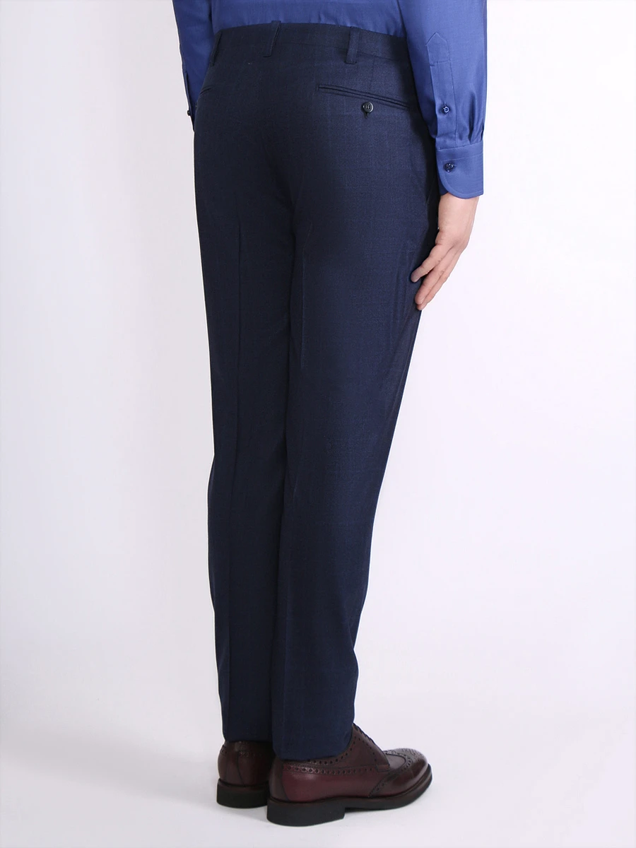 Классический костюм