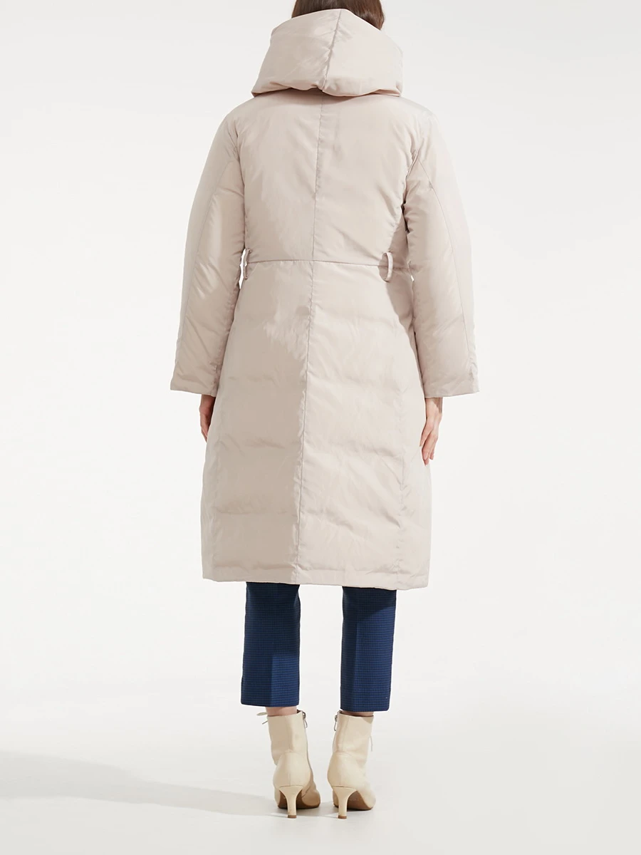 Пуховик BETTY