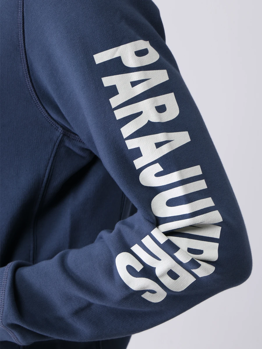 Толстовка на молнии с принтом