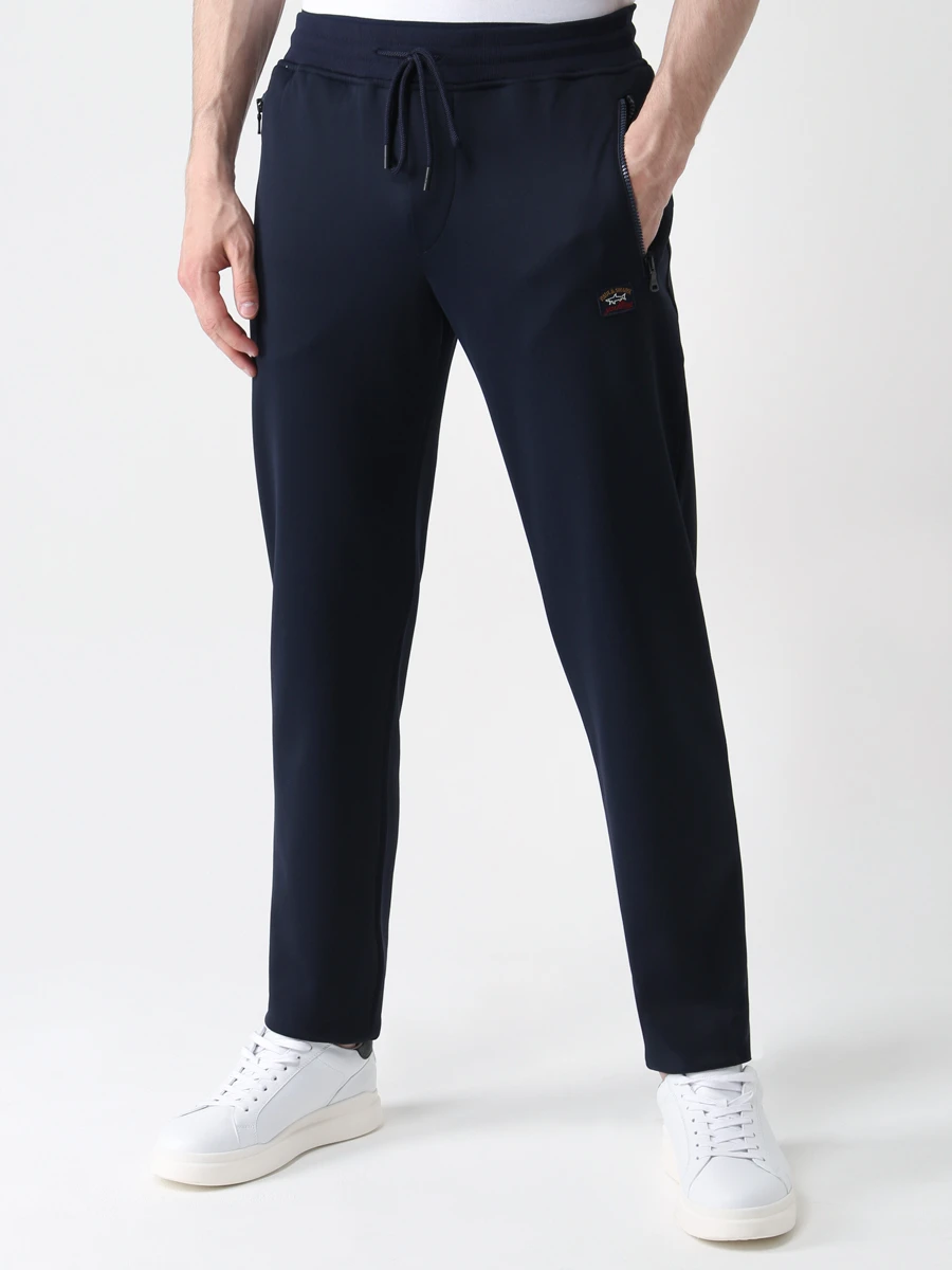 Костюм спортивный