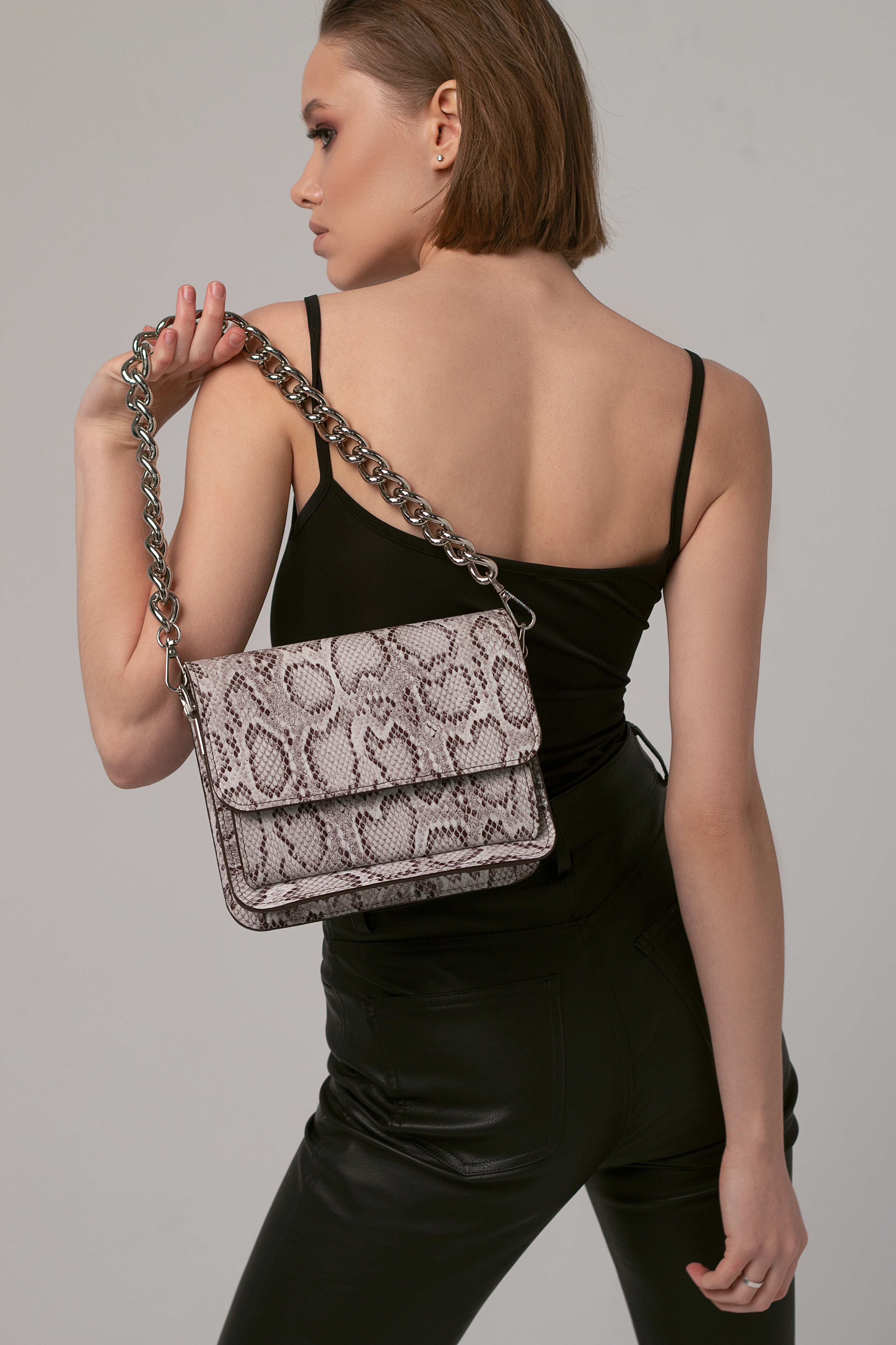 Сумка кожаная Mia Grey